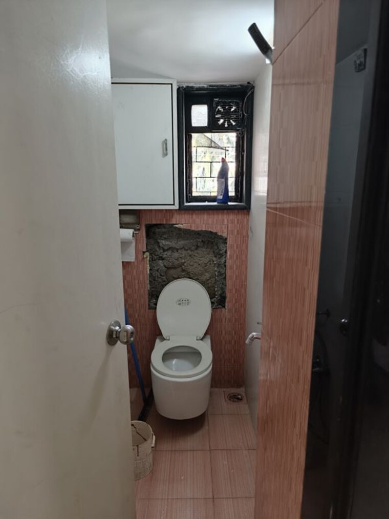 Bathroom, gokul-accord 1 Bedroom 578 Sq.Ft. Apartment In Kandivali East Mumbai 9828448