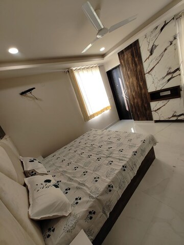 Master Bedroom in 3 BHK Apartment at Jagdamba Nagar – for Sale