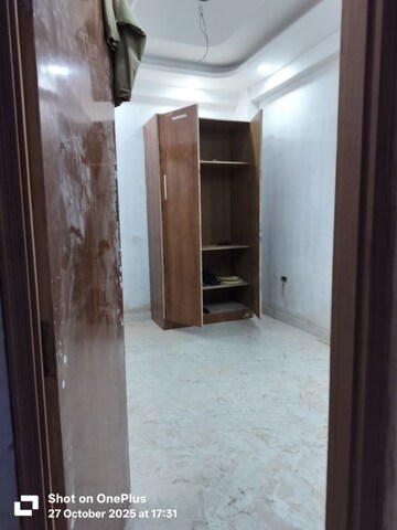 3 BHK Builder Floor For Sale in Pratap Vihar GDA Flats, Pratap Vihar