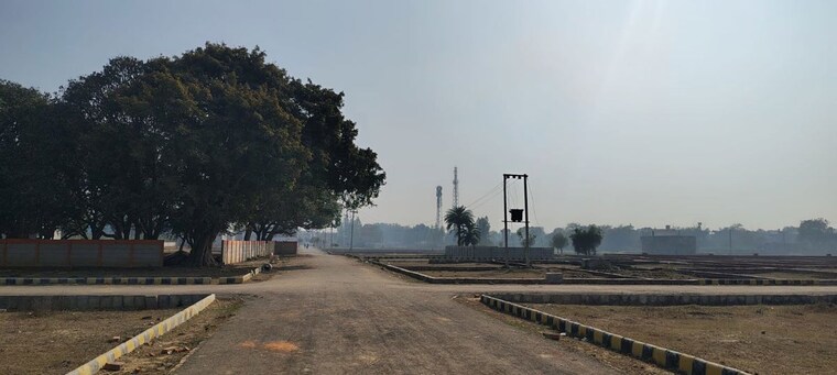 undefined, mohanlalganj  5000 Sq.Ft. Plot In Mohanlalganj Lucknow 9828681