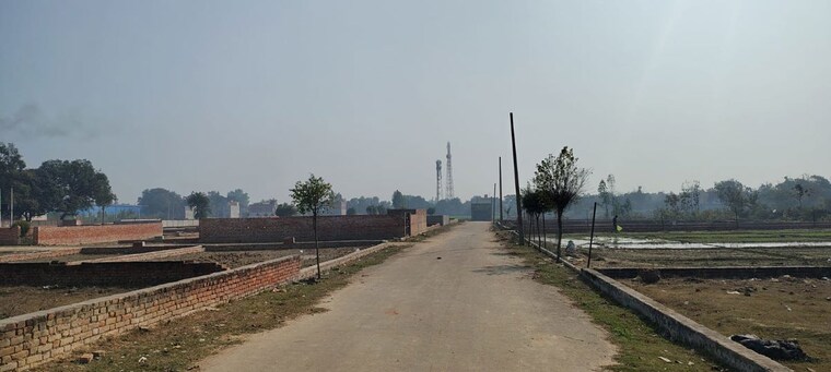 undefined, mohanlalganj  5000 Sq.Ft. Plot In Mohanlalganj Lucknow 9828681