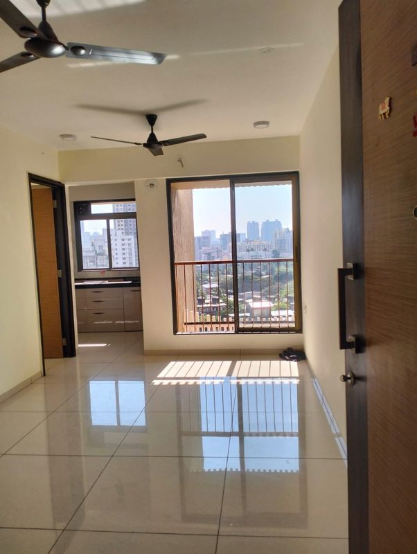 1.5 BHK 550 Sq.Ft. Apartment in Chandak 34 Park Estate