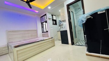 Living Room in 1 RK Builder Floor at Sushant Tower, Sector 56 – for Rent