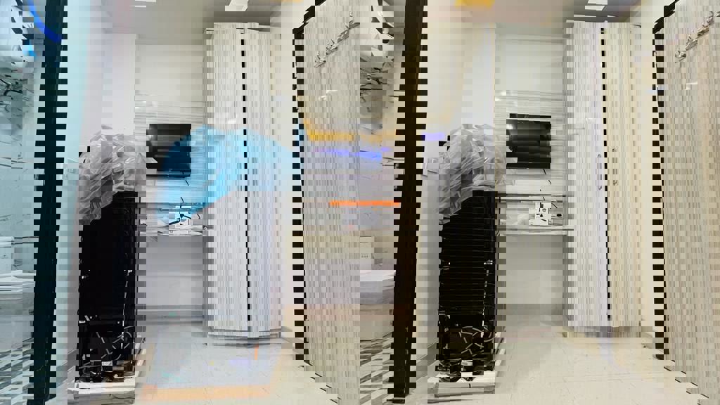 1 RkBuilder Floor For Rent in Sushant Tower