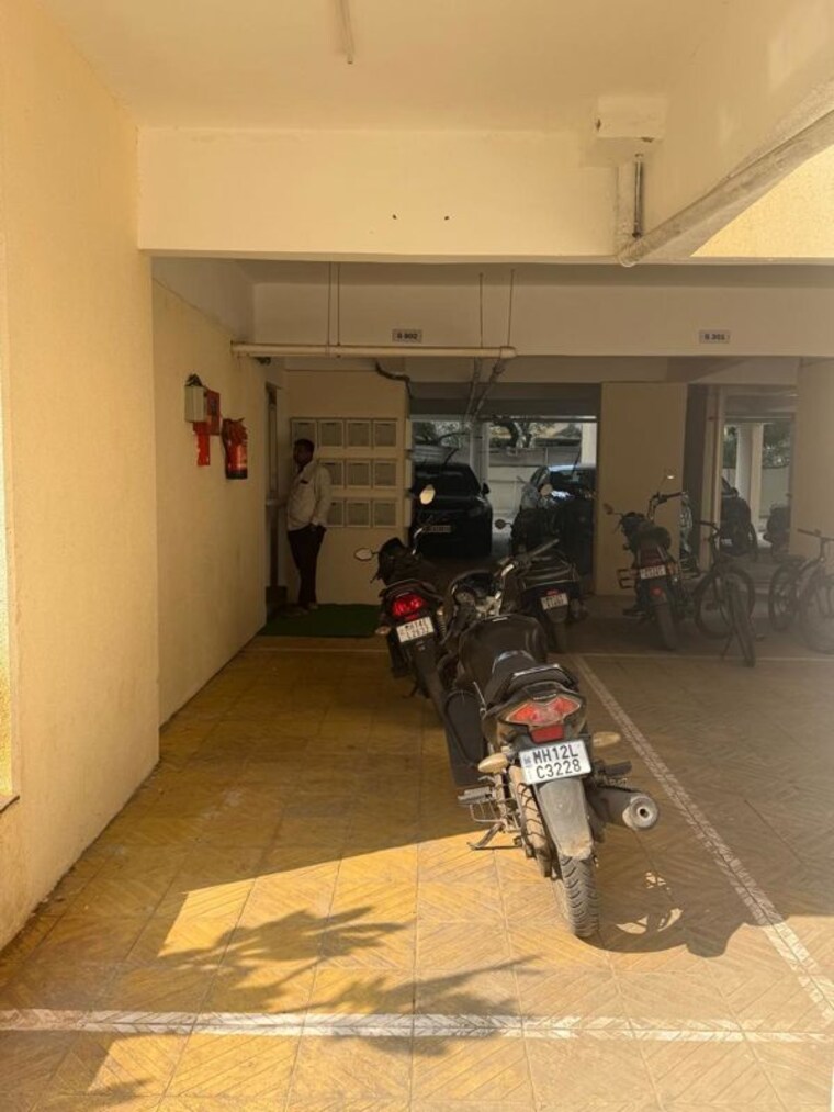  Parking, amit-colori 2 Bedroom 811 Sq.Ft. Apartment In Undri Pune 9634168