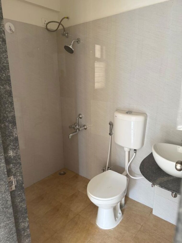 Bathroom, amit-colori 2 Bedroom 811 Sq.Ft. Apartment In Undri Pune 9634168