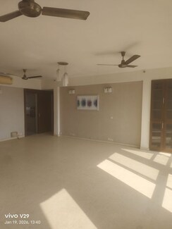 4 BHK + Servant Room Apartment For Rent in Orchid Island