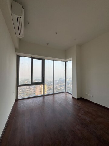 2 BHK Apartment For Rent in Piramal Aranya Arav, Byculla