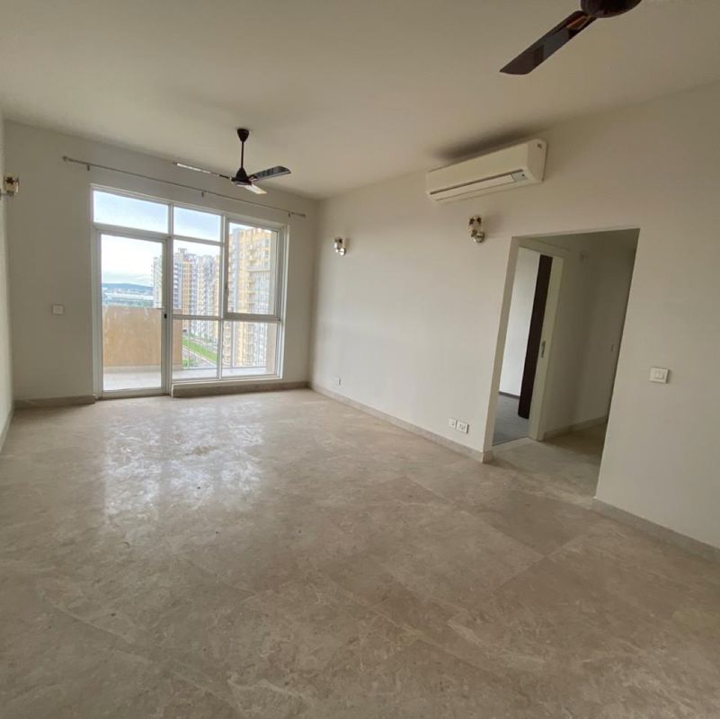 2 BHK + Study Room Apartment For Rent in Ireo The Corridors