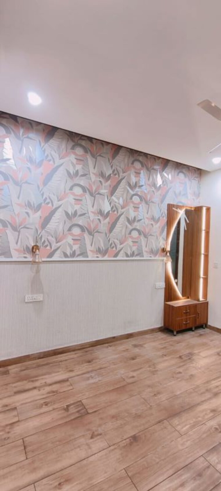 Room, sector 125 4 Bedroom 168 Sq.Yd. Independent House In Sector 125 Mohali 9829144