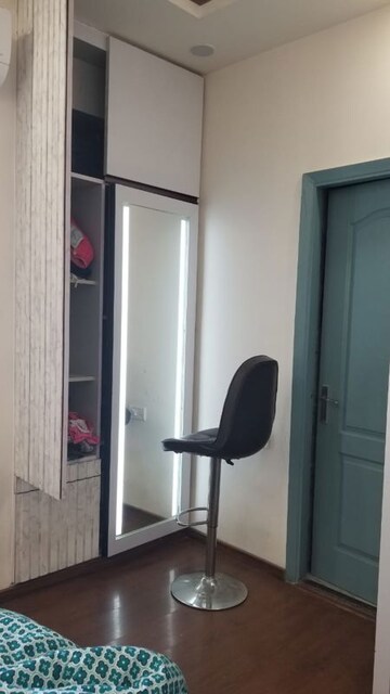 Bathroom in 3 BHK Apartment at ABA Ivy County, Sector 75 – for Rent