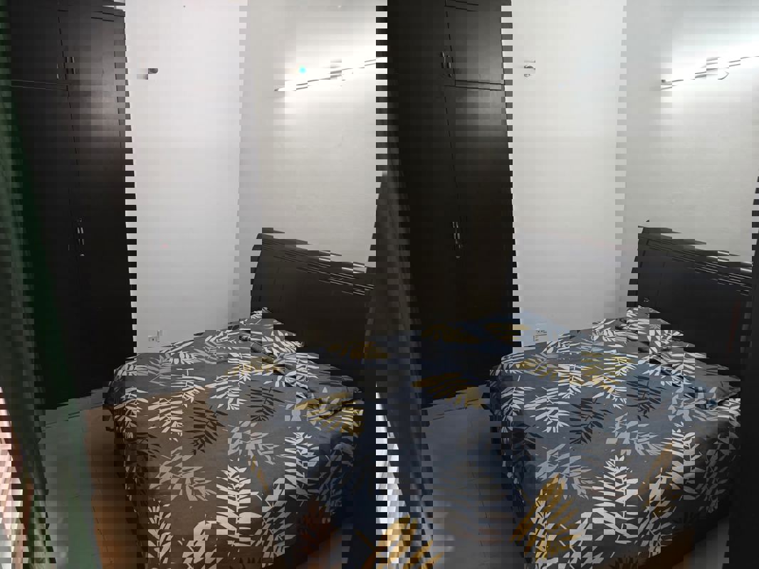 2 BHK + Extra Room Apartment For Sale in Amrapali Golf Homes