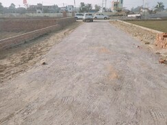 Plot For Sale in Sultanpur Road