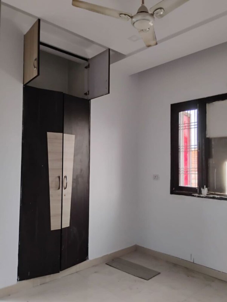 Room, ahmamau 2 Bedroom 1200 Sq.Ft. Apartment In Ahmamau Lucknow 9779342