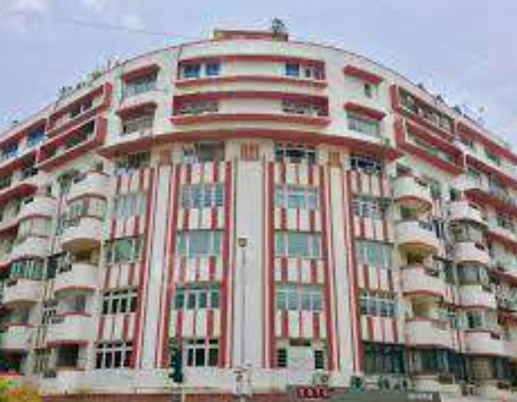 4 BHK 2020 Sq.Ft. Apartment in Moti Mahal