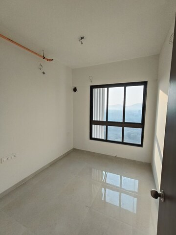 Room in 1.5 BHK Apartment at Runwal My City, Dombivli East – for Rent