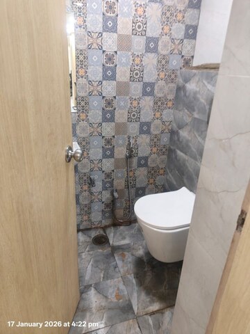   Office Space at Gomti Nagar – for Rent