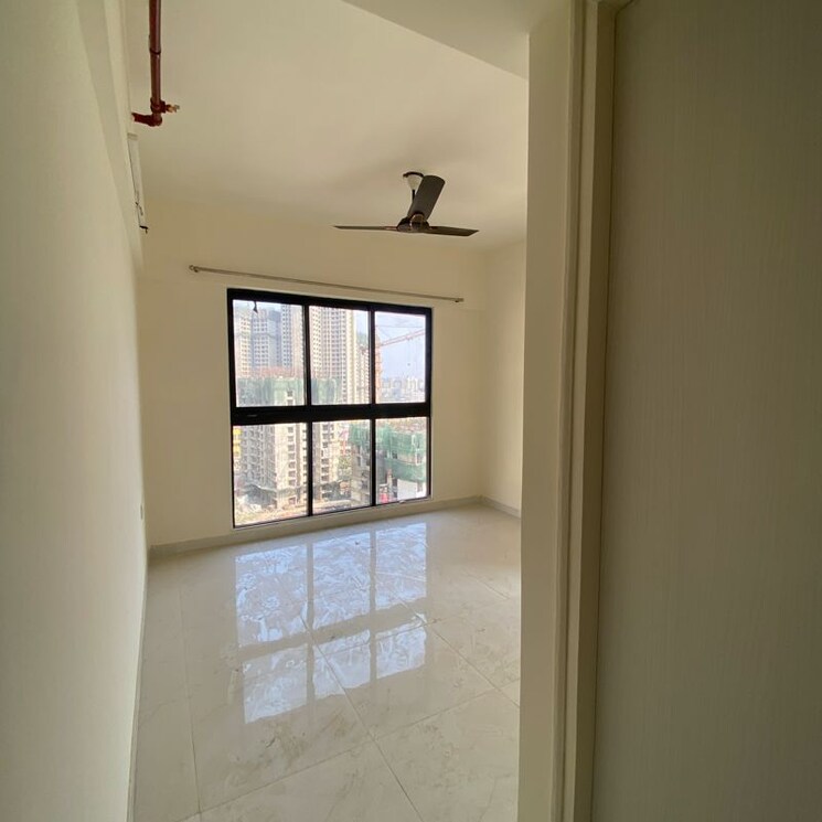 Room, runwal-gardens-phase-2 3 Bedroom 918 Sq.Ft. Apartment In Ghariwali N V Thane 9829672