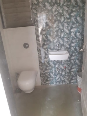 Bathroom in 1 BHK Apartment at Re Form Delta House, Goregaon East – for Rent
