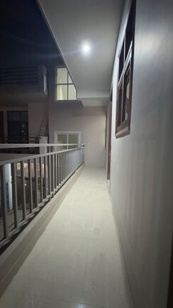 1 BHK + Servant Room Builder Floor For Rent in Chattarpur