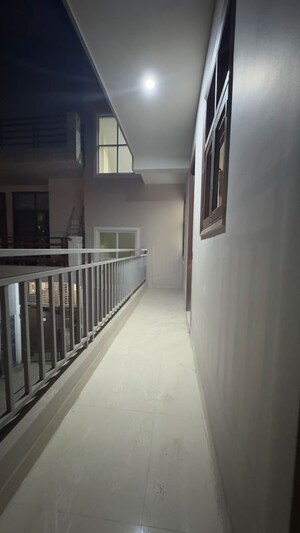 1 BHK Builder Floor For Rent in Chattarpur