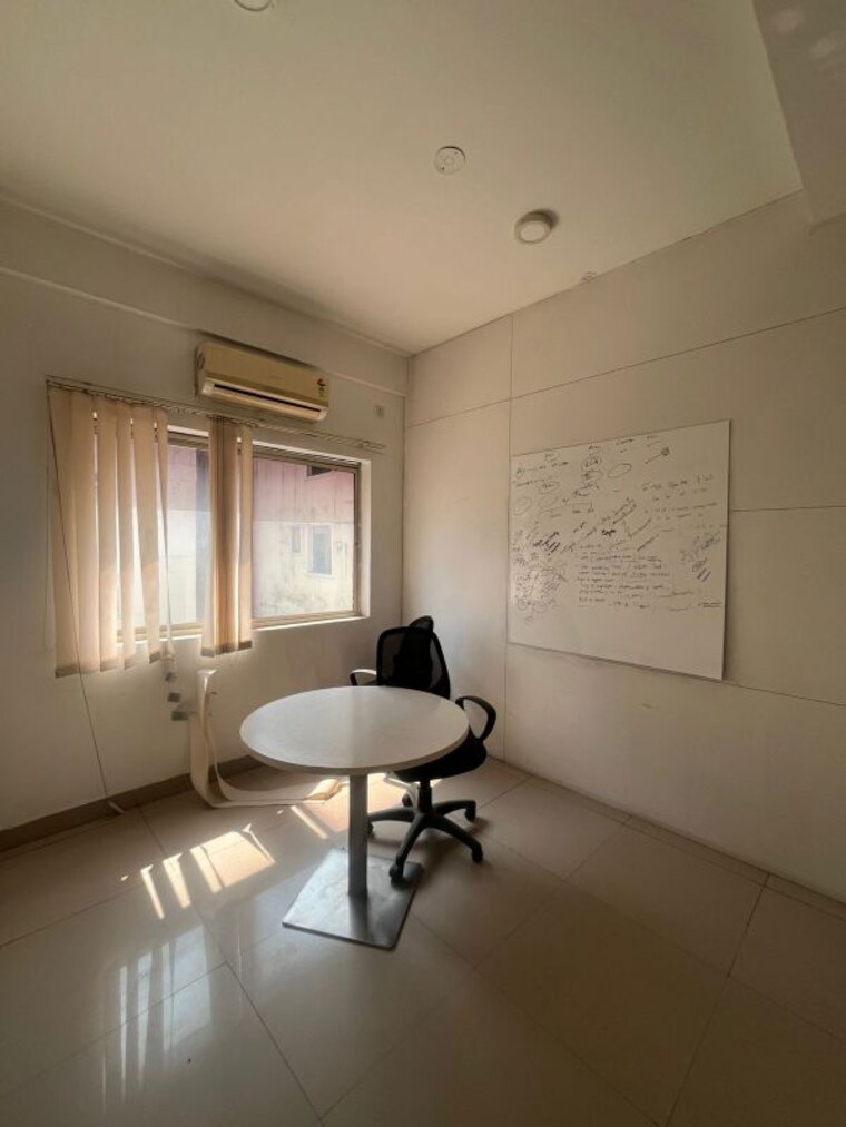 Living Room, hsr layout Commercial Office Space 3300 Sq.Ft. In Hsr Layout Bangalore 9829710