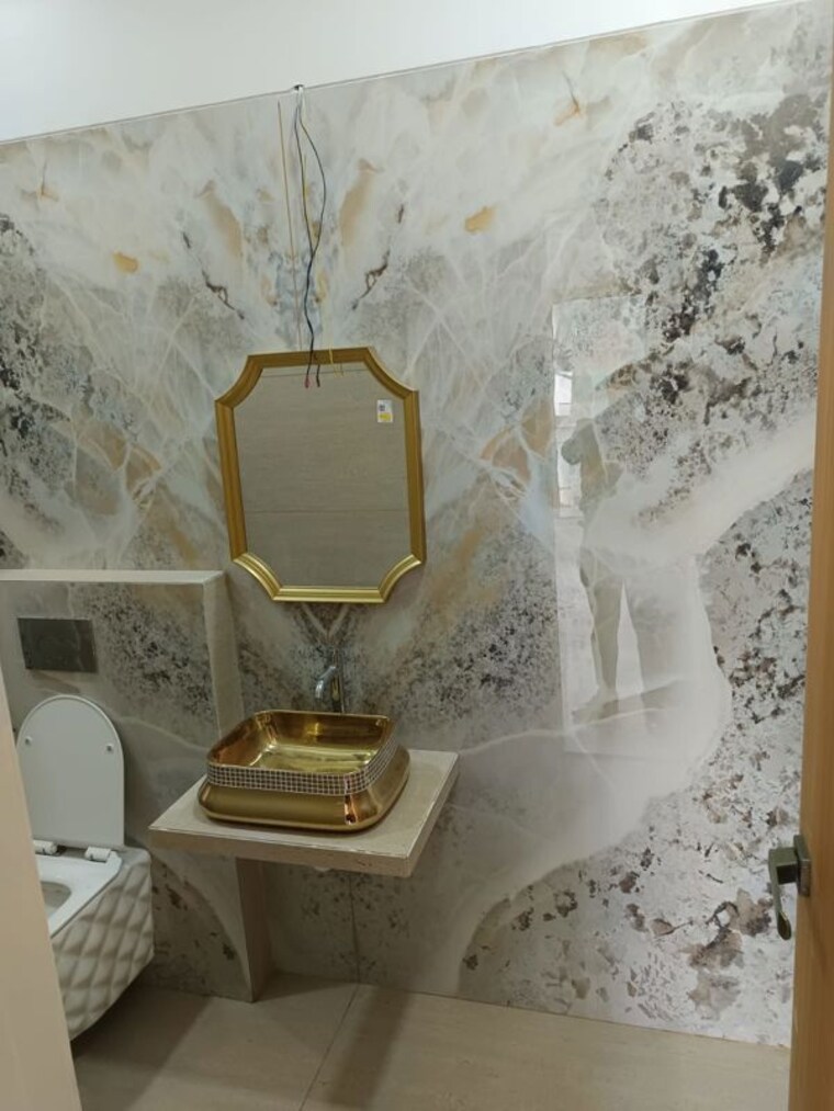 Bathroom, indiabulls-sky-forest 3.5 Bedroom 2700 Sq.Ft. Apartment In Lower Parel Mumbai 9829839