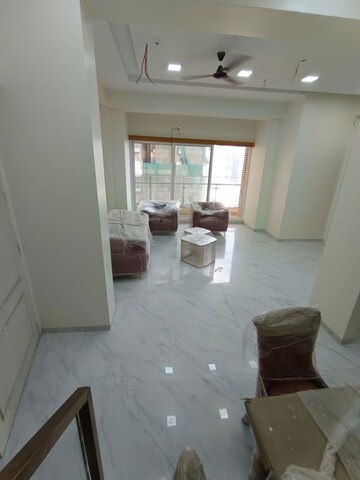 Kitchen in 3.5 BHK Apartment at Indiabulls Sky Forest, Lower Parel – for Rent