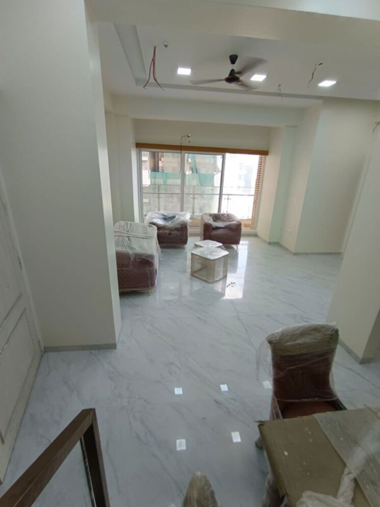 Kitchen, indiabulls-sky-forest 3.5 Bedroom 2700 Sq.Ft. Apartment In Lower Parel Mumbai 9829839