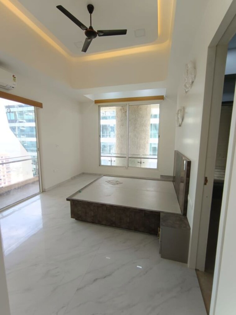 Kitchen, indiabulls-sky-forest 3.5 Bedroom 2700 Sq.Ft. Apartment In Lower Parel Mumbai 9829839