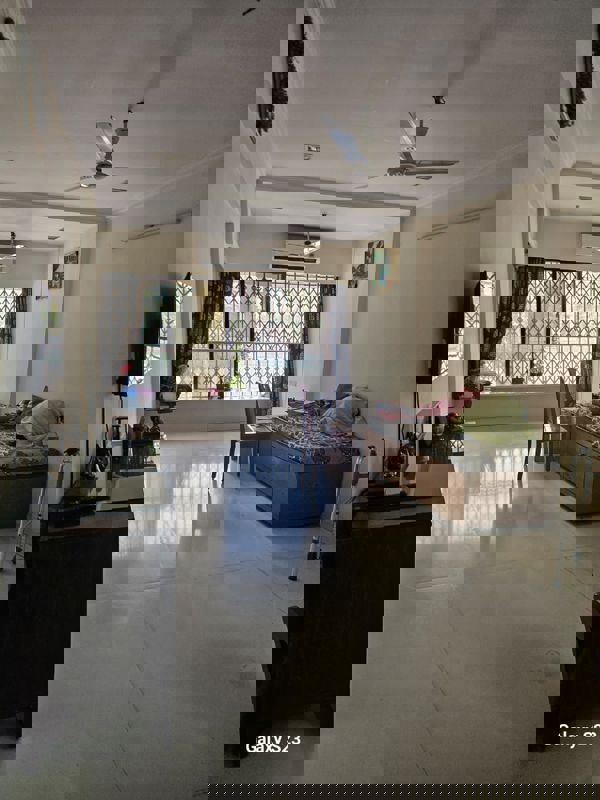 3 BHK Apartment For Rent in Sarayu Apartment Santacruz