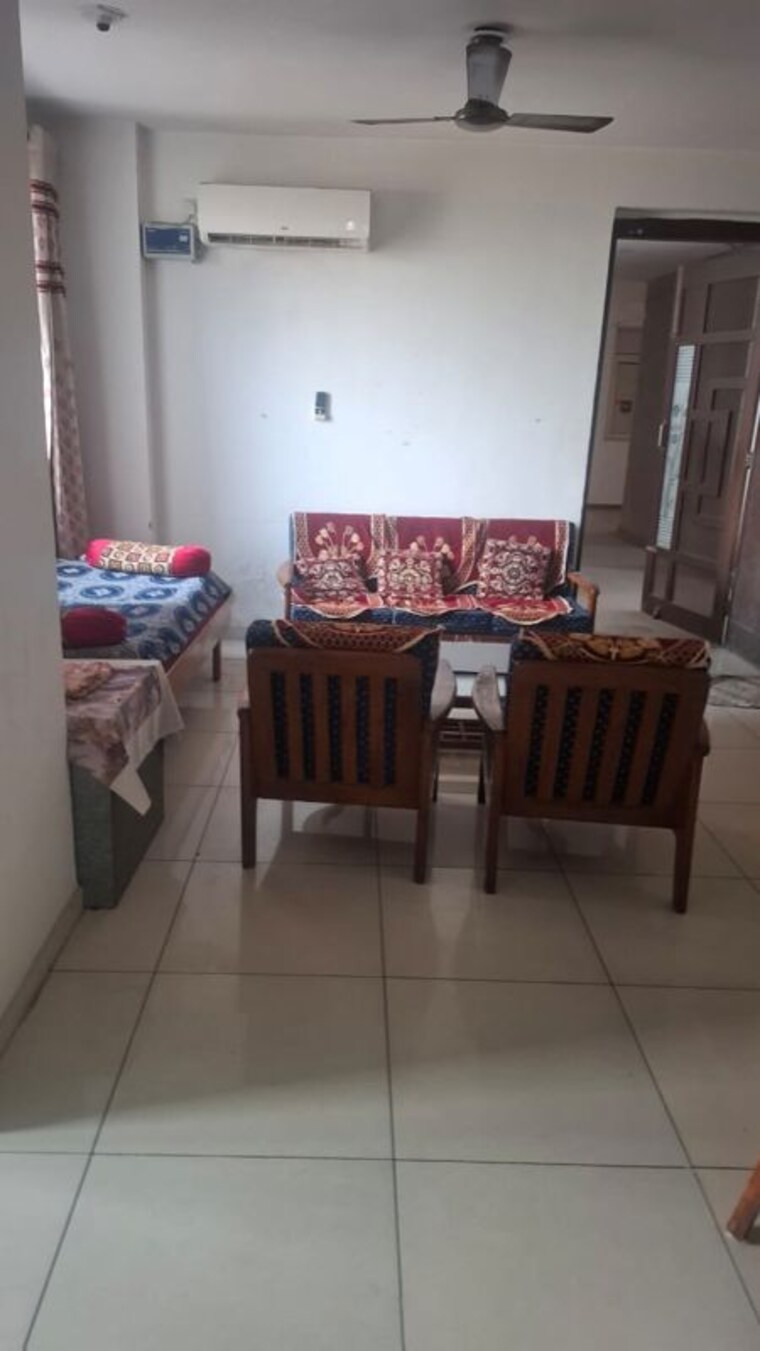 Bedroom, motiaz-royal-citi 3 Bedroom 1460 Sq.Ft. Apartment In Ambala Highway Zirakpur 9829850