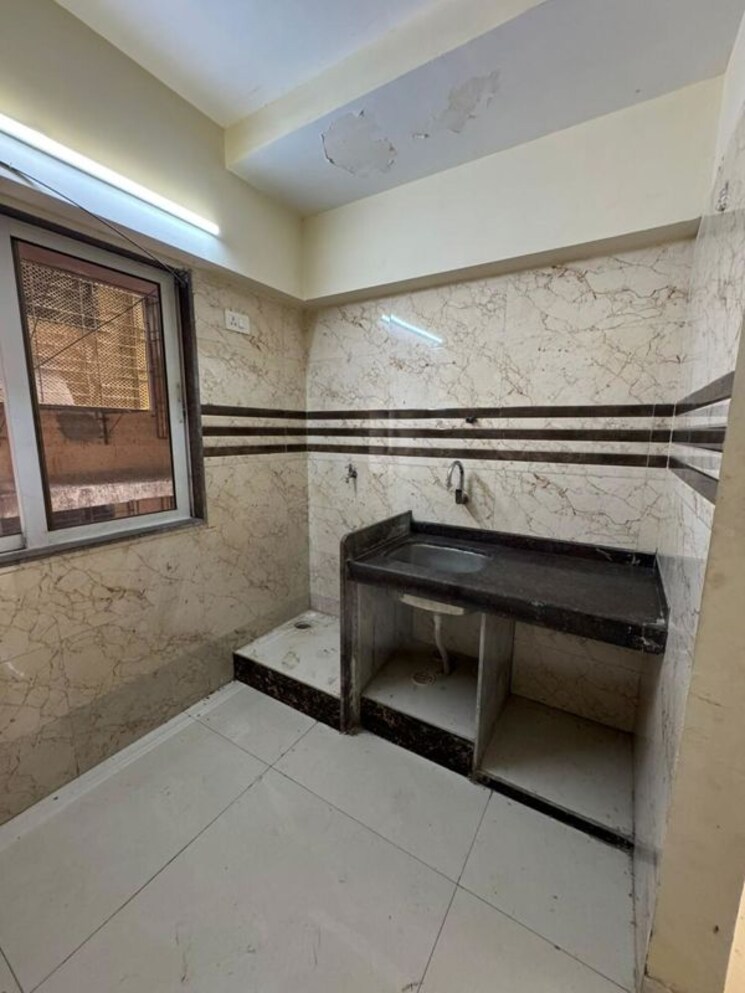 Kitchen, grace-iconic 2 Bedroom 800 Sq.Ft. Apartment In Vile Parle East Mumbai 9829831