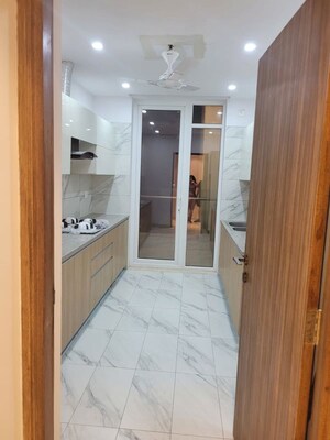 Room in 3 BHK Apartment at Conscient Hines Elevate, Sector 59 – for Rent