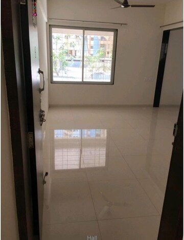 Room in 2 BHK Apartment at Wakad – for Rent