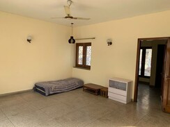 2 BHK + Pooja Room Builder Floor For Rent in Navjeevan Vihar