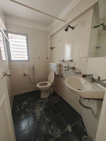 Team Area in 2 BHK Apartment at Sea Breeze Tower, Nerul – for Rent