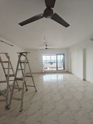 2 BHK Apartment For Rent in Sea Breeze Tower, Nerul