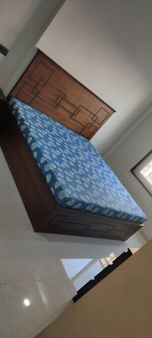 Bedroom in 2 BHK Apartment at High Rise Building, Goregaon West – for Rent