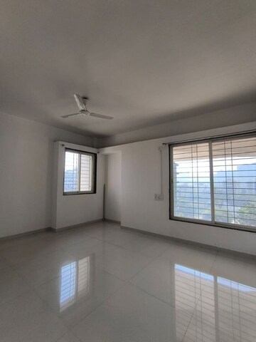 Room in 3 BHK Apartment at Baner – for Rent