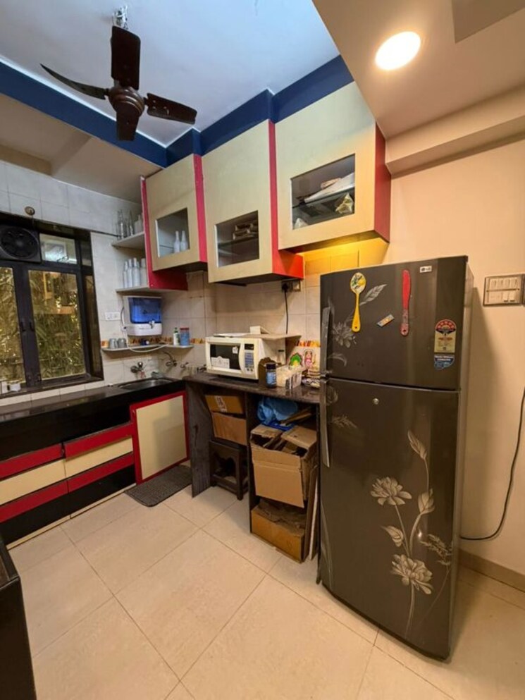 Kitchen, parle-vaibhav-apartment 1 Bedroom 550 Sq.Ft. Apartment In Vile Parle East Mumbai 9830380