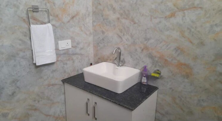Bathroom, kumarhatti Commercial Showroom 20000 Sq.Ft. In Kumarhatti Solan 9829943