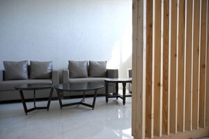 Staircase in  Showroom at Kumarhatti – for Rent