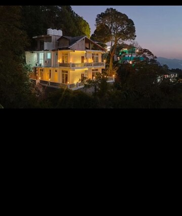  Showroom – Exterior View View at Kumarhatti - for Rent