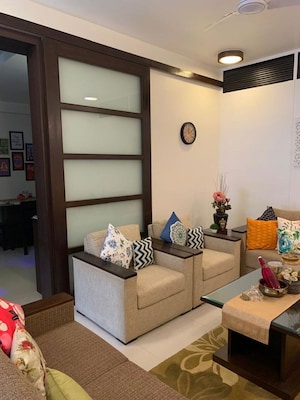 Living Room in 2 BHK Apartment at Chitrapur CHS, Bandra West – for Rent