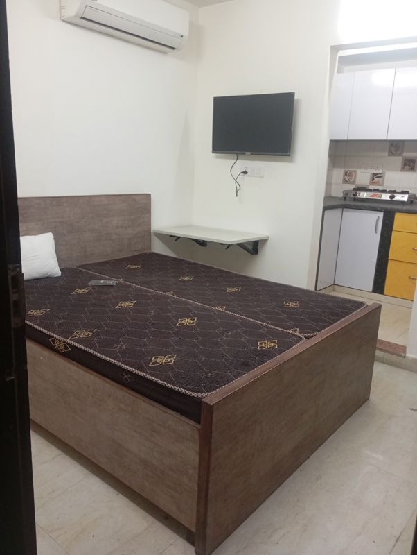 1 RkBuilder Floor For Rent in East Of Kailash