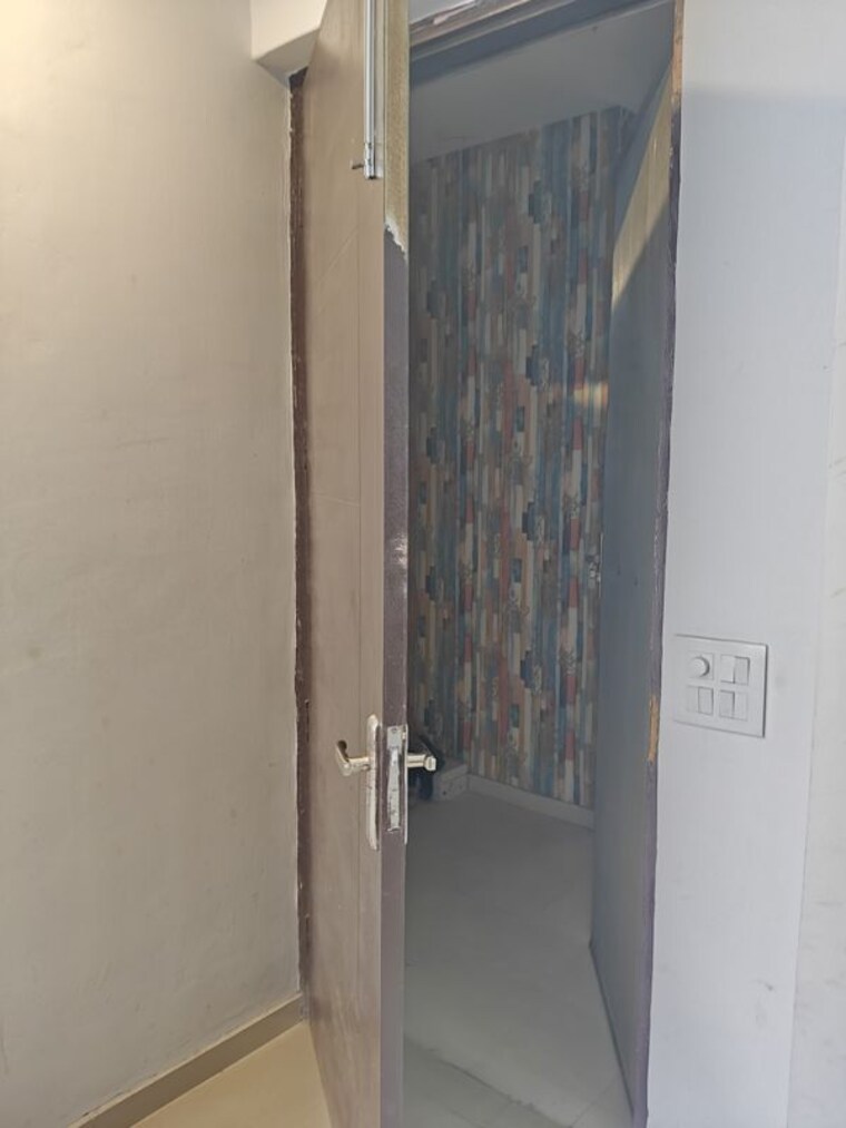 Room, prateek-grand-city 2 Bedroom 970 Sq.Ft. Apartment In Siddharth Vihar Ghaziabad 9830462