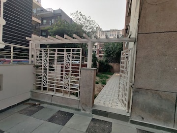 3.5 BHK Villa – Exterior View View at Unitech Nirvana Country Cedar Crest, Sector 50 - for Rent