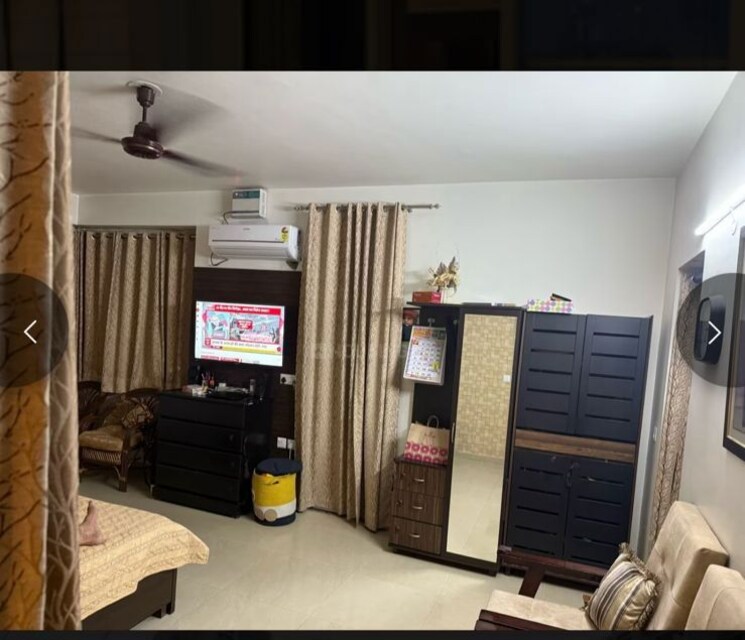 Living Room, omaxe-heights 6 Bedroom 4500 Sq.Ft. Penthouse In Sector 86 Faridabad 9830503