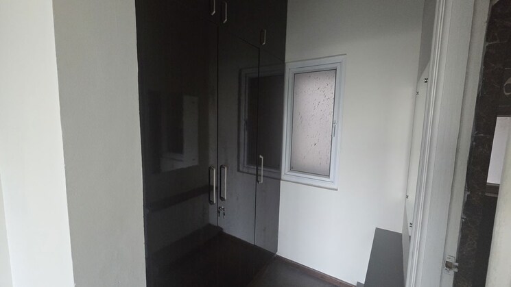 Room, shree-vardhman-victoria 3 Bedroom 1950 Sq.Ft. Apartment In Sector 70 Gurgaon 9830724